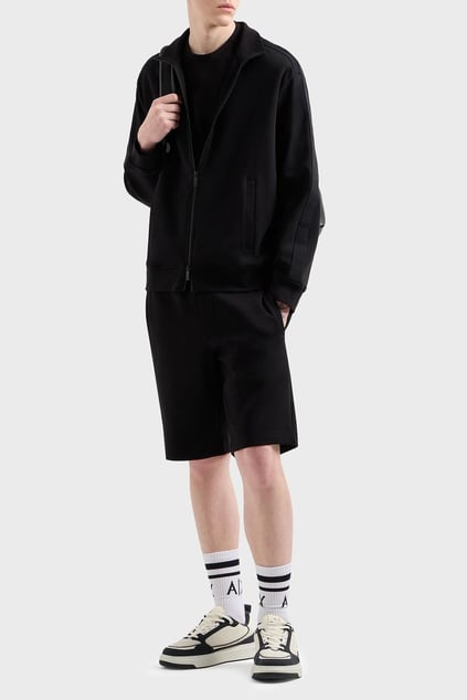 ARMANI EXCHANGE Armani Exchange Erkek Normal Kalıp Yuvarlak Yaka Omuzlardan Uzanan Logo Bantlı Kısa Kollu Siyah T-Shirt XM000322 AF10361-UC001