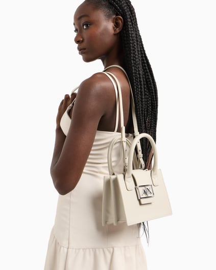 ARMANI EXCHANGE Armani Exchange Kadın Deri AX Yazı Detay Klasik Model İçi Geniş Ekru Omuz Çantası XW000306 AF12039-U1095