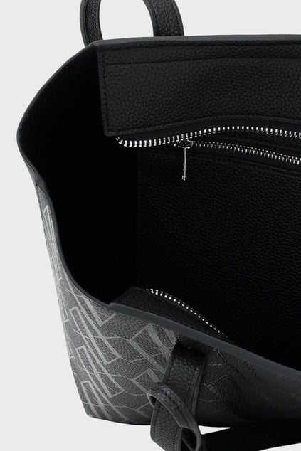 ARMANI EXCHANGE Armani Exchange Kadın AX Yazı Desenli Deri Gümüş Aksesuar Detaylı Geniş Siyah Omuz Çantası XW001199 AF15325-FC099