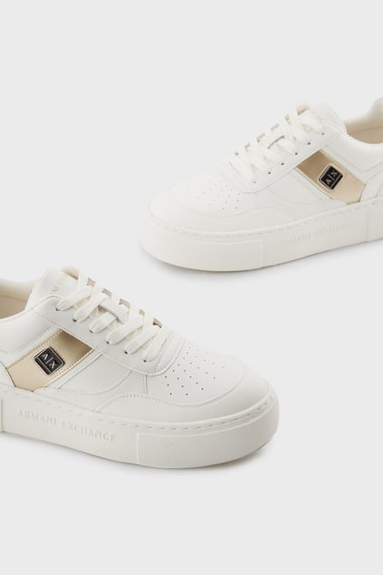 ARMANI EXCHANGE Armani Exchange Kadın Rahat Dolgulu Taban Logolu Kontrast Yan Bantlı Nefes Alabilen Üst Yüzeyli Beyaz-Altın Sneaker XDX176 XV917-T779