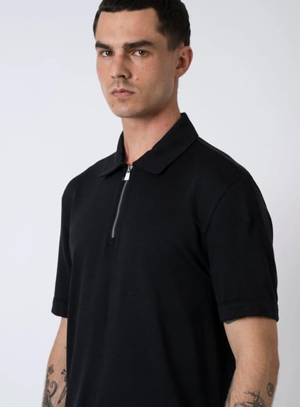 BOSS  BOSS Erkek Regular Fit Pike Dokuma Kumaş Kısa Kollu Yarım Fermuarlı Siyah Polo Yaka T-Shirt 50544091-001