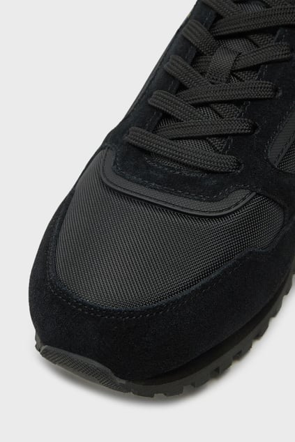 BOSS BOSS Erkek Süet Kumaş Rahat Taban Marka Logolu Bağcıklı Siyah-Altın Sneaker 50523221-007