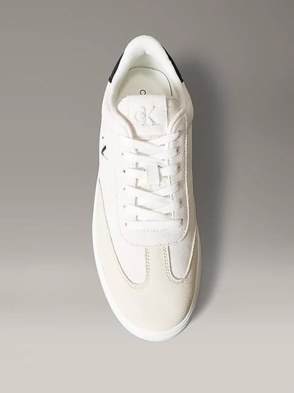 Calvin Klein Calvin Klein Erkek %100 Deri Düşük Bilekli CK Logolu Düz Taban Süet Detaylı Beyaz Sneaker YM0YM01300-01W