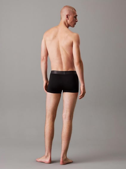 Calvin Klein Calvin Klein Erkek Dar Kalıp Nefes Alabilen Kumaş Logolu Elastik Bel Bantlı 3'lü Siyah Boxer LV00NB4269-UB1