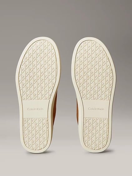 Calvin Klein Calvin Klein Erkek Düşük Bilekli Rahat Taban Ck Logolu Süet Kahverengi Sneaker YM0YM01434-0GG