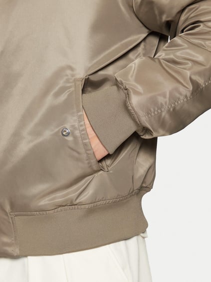 Calvin Klein Calvin Kleın Erkek Fermuar Kapamalı Dik Yaka Uzun Kollu Bej Ceket 00040EM524-PAV