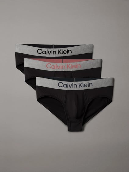 Calvin Klein Calvin Klein Erkek Lastikli Üstü Calvin Klein Yazılı Bel Üçgen Kesim Dar Siyah Külot LV00NB4122-UB1