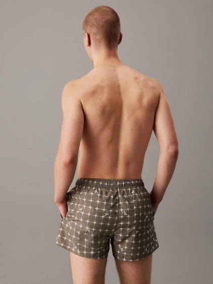 Calvin Klein Calvin Klein Erkek Normal Bel Kısa CK Yazılı Cepli Astarlı Yeşil Şort KM0KM01172-0H8