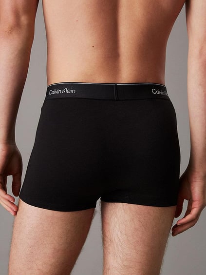 Calvin Klein Calvin Klein Erkek Pamuklu Normal Kalıp Logolu Elastik Bel Bantlı 3'lü Siyah Boxer LV00NB4286-TM6