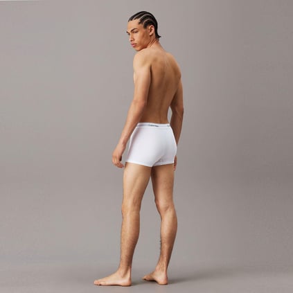 Calvin Klein Calvin Klein Erkek Pamuklu Slim Fit Beli Elastik Bantlı 3'lü Beyaz Boxer LV00NB4392-100