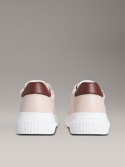 Calvin Klein Calvin Klein Kadın Deri Bağlamalı Düz Taban Yuvarlak Burun Ck Desenli Pembe Sneaker YW0YW01872-0JX
