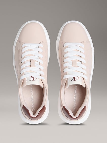 Calvin Klein Calvin Klein Kadın Deri Bağlamalı Düz Taban Yuvarlak Burun Ck Desenli Pembe Sneaker YW0YW01872-0JX