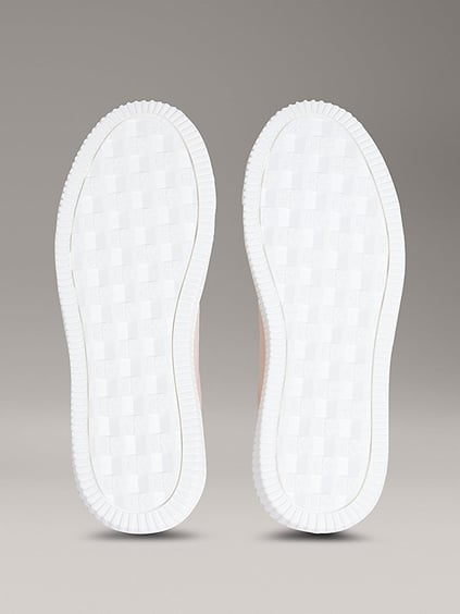 Calvin Klein Calvin Klein Kadın Deri Bağlamalı Düz Taban Yuvarlak Burun Ck Desenli Pembe Sneaker YW0YW01872-0JX