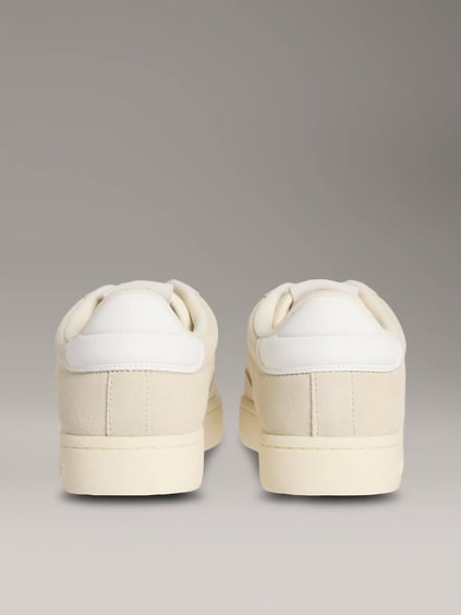 Calvin Klein Calvin Klein Kadın Deri Bağlamalı Düz Taban Yuvarlak Burun Ck Desenli Bej Sneaker YW0YW01767-AD6