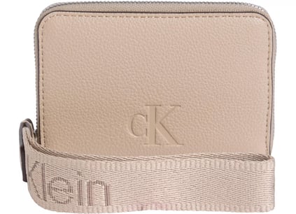 Calvin Klein Calvin Klein Kadın Ekstra Kart Bölmel Askılıi CK Logo Baskılı Gri Cüzdan LV04K1024G-PBF