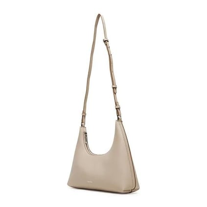 Calvin Klein Calvin Klein Kadın Fermuar Kapama Kısa Deri Kulp Bej Omuz Çantası LV04F3272G-338