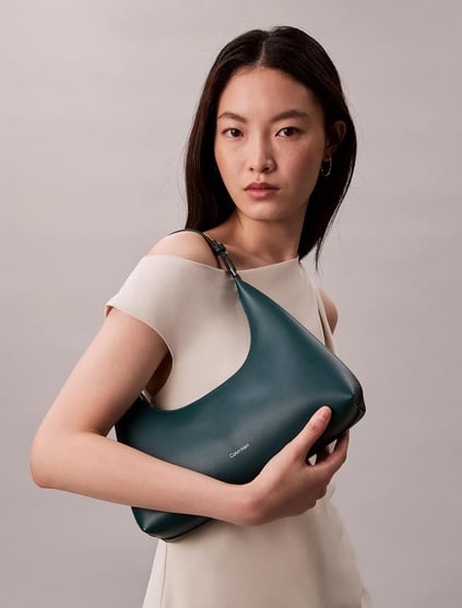 Calvin Klein Calvin Klein Kadın Fermuar Kapama Kısa Deri Kulp Yeşil Omuz Çantası LV04F3272G-339