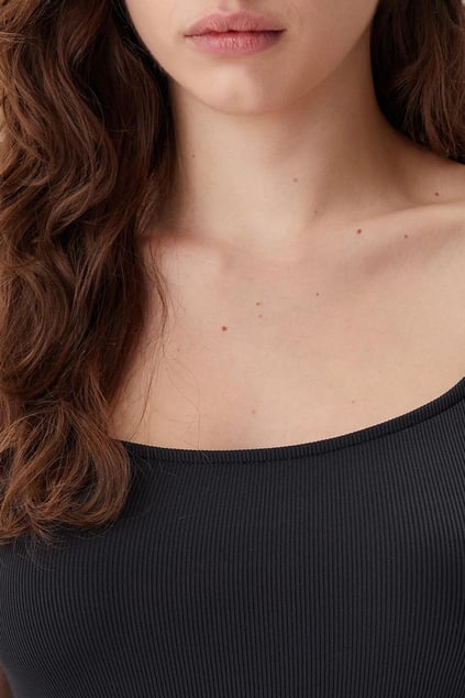 Calvin Klein Calvin Klein Kadın İnce İp Ayarlanabilir Askı Uzun Boy Dar Düz Model Siyah Elbise J20J225288-BEH