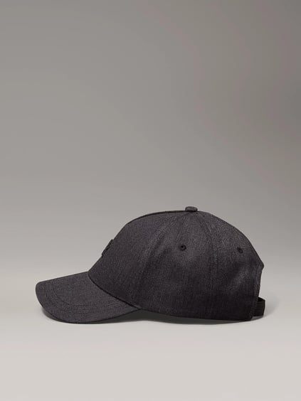 Calvin Klein Calvin Klein Kadın Keten Karışımlı Rahat Nefes Alabilen Kumaş CK Kabartmalı Ayarlanabilir Metal Tokalı Siyah Spor Şapka K60K613118-BEH