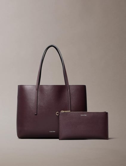 Calvin Klein Calvin Klein Kadın Kısa Kulp Deri Geniş Kalıp Ekstra Cüzdan Bordo Omuz Çantası LV04F3275G-33A