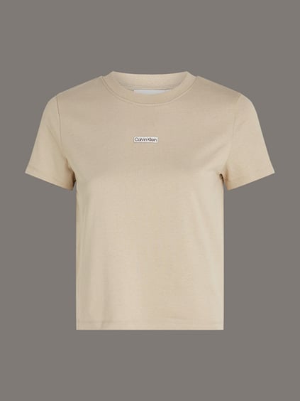 Calvin Klein Calvin Klein Kadın Kısa Kol Bisiklet Yaka Kısa Boy Pamuklu Bej T-Shirt J20J225524-PF0