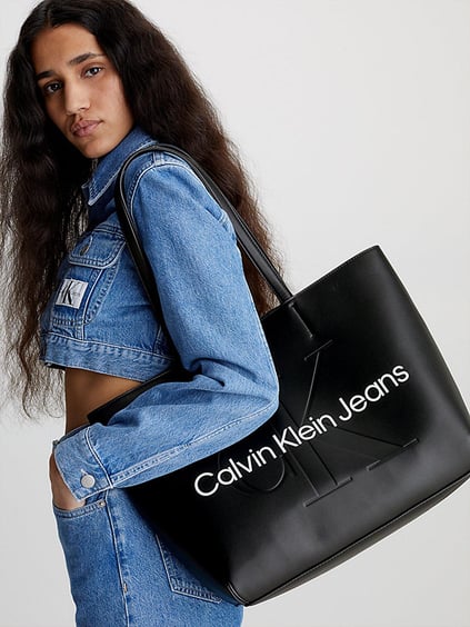 Calvin Klein Calvin Kleın Kadın Logolu Deri Fermuarlı Günlük Kullanım Siyah El Çantası K60K610276-BDS