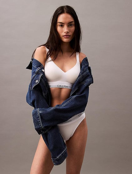 CALVIN KLEIN Calvin Kleın Kadın Marka Logolu Lastikli Normal Kalıp Beyaz Spor Büstiyer 000QF7900E-100