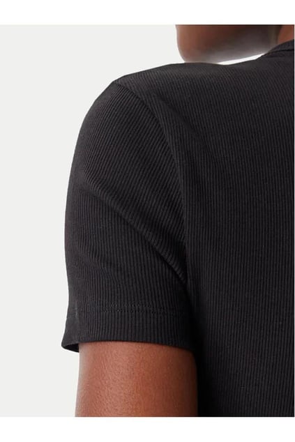 Calvin Klein Calvin Klein Kadın Pamuklu Yuvarlak Yaka Kısa Kollu Siyah T-Shirt J20J225245-BEH