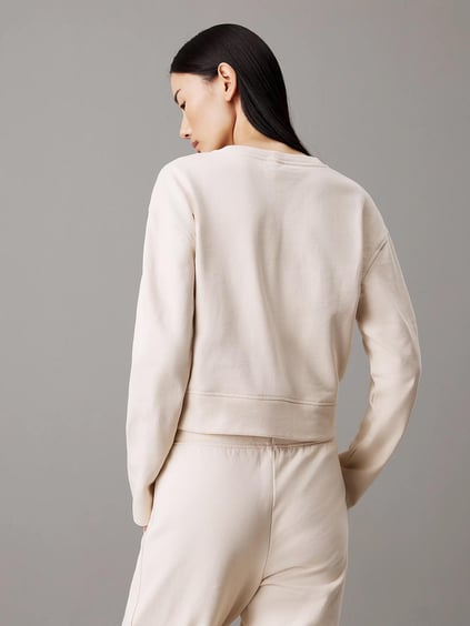 Calvin Klein Calvin Kleın Kadın Pamuklu Bisiklet Yaka Regular Fit Uzun Kollu Bej Sweatshirt 000QS7264E-JB1