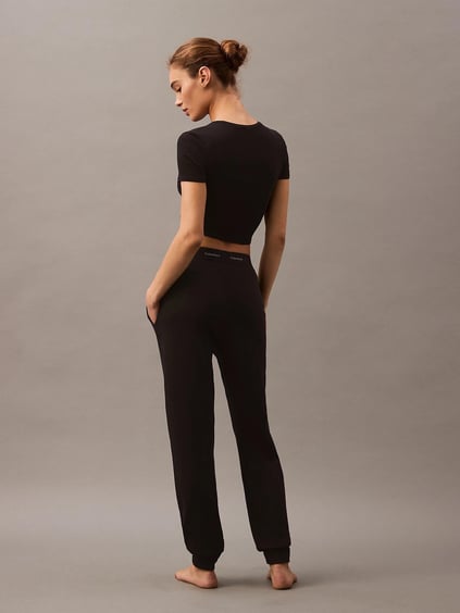 Calvin Klein Calvin Kleın Kadın Rahat Kesim Pamuklu Beli ve Paçası Lastikli Siyah Eşofman Altı 000QS7271E-UB1