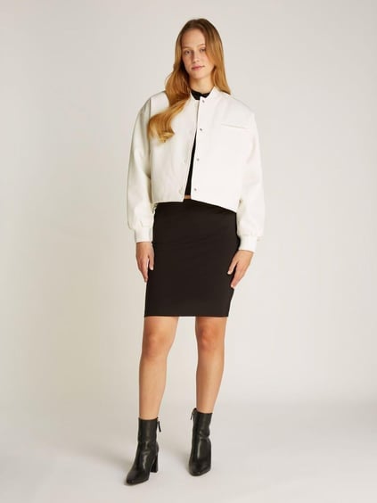 CALVIN KLEIN Calvin Kleın Kadın Regular Fit Düğme Kapamalı Cep Detaylı Yalıtımlı Uzun Kollu Beyaz Ceket J20J224970-YBI