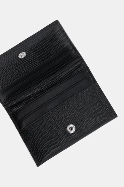 Calvin Klein Calvin Klein Kadın RFID Korumalı Dahili Kart Bölmeli %100 Deri Siyah Kartlık LV04F1068G-UB1