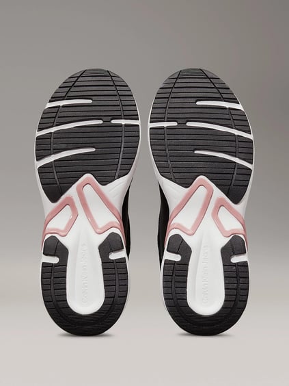 Calvin Klein Calvin Kleın Kadın Yüksek Dolgu Topuklu Rahat Taban Süet Detaylı Deri Siyah Sneaker YW0YW01646-0GU