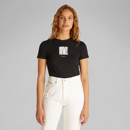 Calvin Klein Calvin Klein Kadın Yuvarlak Yaka Slim Fit Marka Logolu Kısa Kollu Siyah T-Shirt J20J225260-BEH