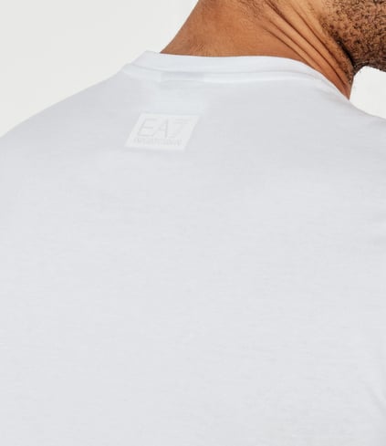 Ea7 Ea7 Erkek %100 Pamuklu Göğüste Büyük EA7 Logolu Yuvarlak Yaka Kısa Kollu Ekru T-Shirt 7M000149 AF14772-U1079