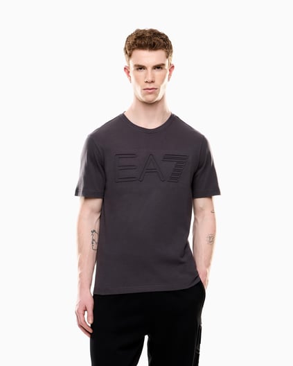 Ea7 Ea7 Erkek %100 Pamuklu Göğüste Büyük EA7 Logolu Yuvarlak Yaka Kısa Kollu Lacivert T-Shirt 7M000149 AF14772-U8115