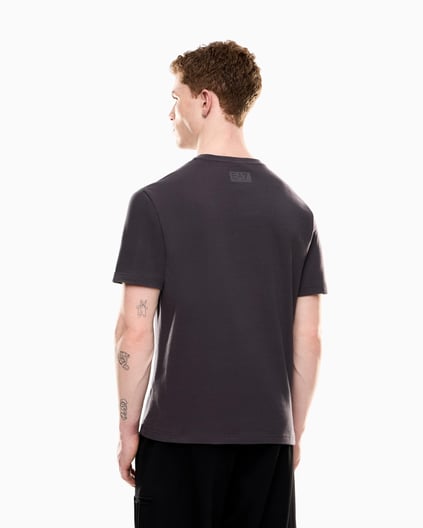 Ea7 Ea7 Erkek %100 Pamuklu Göğüste Büyük EA7 Logolu Yuvarlak Yaka Kısa Kollu Lacivert T-Shirt 7M000149 AF14772-U8115