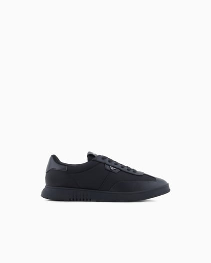 EMPORIO ARMANI Emporıo Armani Erkek Bağcıklı Bağlama Yuvarlak Burun Deri Rahat Taban Siyah Sneaker EM003062 AF18210-UC001