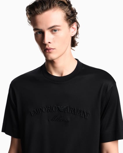 Emporio Armani Emporıo Armani Erkek Büyük Kartal İşlemeli Yuvarlak Yakalı Pamuklu Kısa Kollu Siyah T-Shirt EM002835 AF10761-UC001