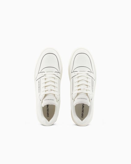 Emporio Armani Emporıo Armani Erkek Kabartmalı Baskı Desenli Kontrast Logo Detaylı Deri Beyaz Sneaker EM002852 AF18014-M0017
