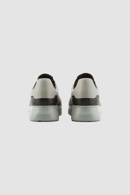 Emporio Armani Emporıo Armani Erkek Marka Logolu Bağcıklı Kaydırmaz Tabanlı Günlük Siyah Sneaker X4X635 XN889-R625