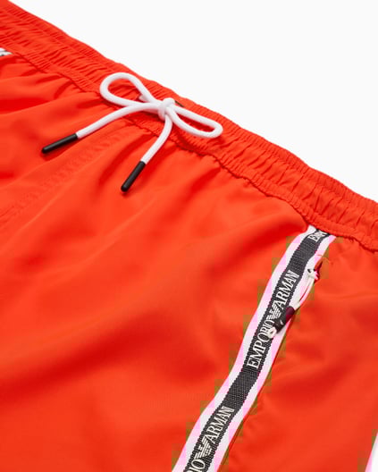 EMPORIO ARMANI Emporıo Armani Erkek Normal Bel Kısa Boy Yandan Şerit Marka Yazı Desen Bağlamalı Kırmızı Mayo EM001382 AF12333-U5026