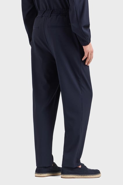 EMPORIO ARMANI Emporıo Armani Erkek Rahat Kalıp Esnek Dokulu Kumaş Pileli Geniş Paça Lacivert Pantolon EM001508 AF14076-UB118