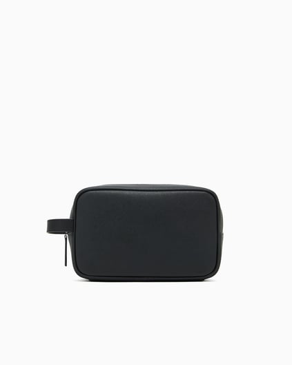 EMPORIO ARMANI Emporıo Armani Erkek Tek Kulp Fermuarlı Deri Siyah Omuz Çantası EM002829 AF13666-UC001