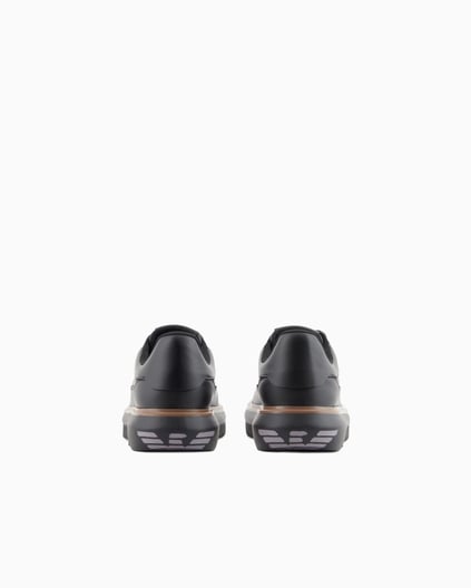 EMPORIO ARMANI Emporıo Armani Erkek Topuk Kısmı Logo Desenli Kalın Rahat Taban Bağcıklı Siyah Sneaker EM003067 AF10848-UC001