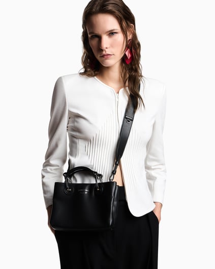 EMPORIO ARMANI Emporıo Armani Kadın Deri Geniş İç Bölmeli Kısa Ve Uzun Elden Tutma Siyah Omuz Çantası EW000382 AF18673-UC001