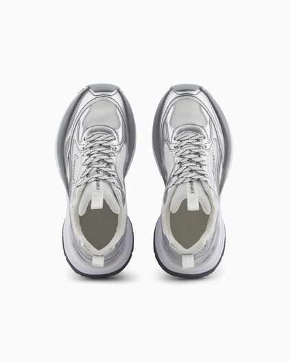 EMPORIO ARMANI Emporıo Armani Kadın Kalın Taban Şerit Çizgi Desenli Renkli Bağcık Gümüş Sneaker X3X238 XR388-00520