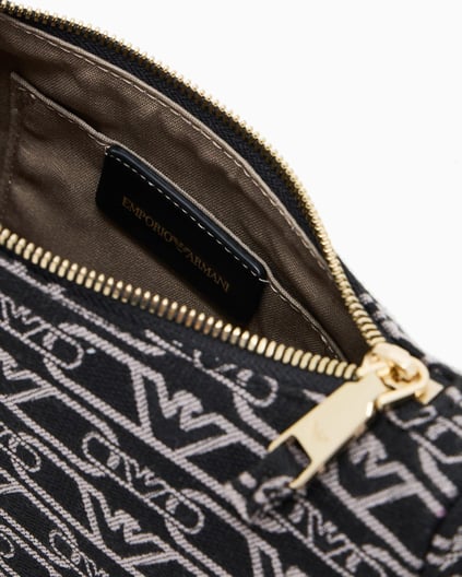 Emporio Armani Emporıo Armani Kadın Kartal Logo İşlemeli Çapraz Omuz Askılı Siyah Omuz Çantası EW001892 AF19711-FC145