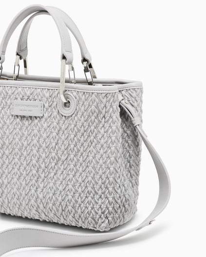 Emporio Armani Emporıo Armani Kadın Kabartma Desenli Manyetik Kapamalı Çıkarılabilir Omuz Askılı Gri Omuz Çantası EW000361 AF18941-U8028