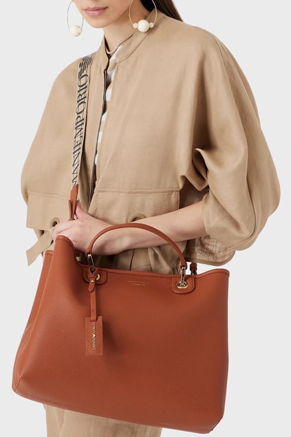 EMPORIO ARMANI Emporıo Armani Kadın Logolu Ayarlanabilir Askılıklı Deri Günlük Kullanım Mercan Omuz Çantası Y3D165 YFO5B-85550